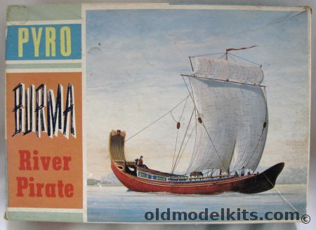 Pyro Burma River Pirate with Sails, C253-100 plastic model kit